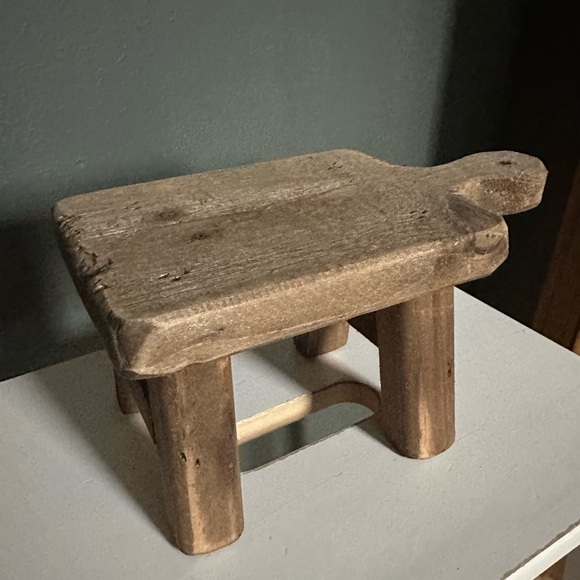 Rustic Mini Stool - Picture 3 of 3